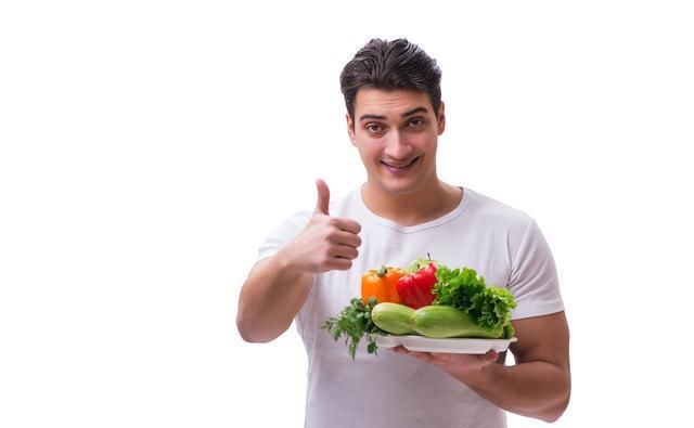 亲身经历|如何从160斤瘦到128斤,最后成为健身达人?小哥亲身经历告诉你