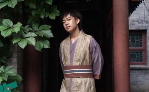  秦霄贤|《德云斗笑社》张九龄应该学着点秦霄贤，进化业务，沉淀粉丝