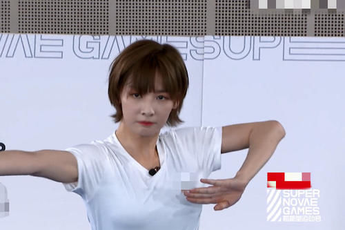  少女|硬糖少女不受重视，超新星预告只有两个镜头，希林只有声音没画面