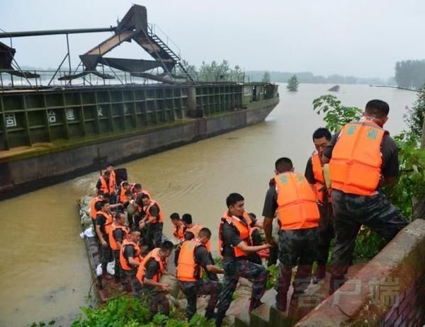 打响|为了群众生命财产安全，他们在固始打响了“新台子”保卫战