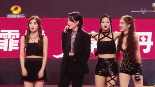 孟佳|《浪姐》第七期,个人赛张含韵拿第一,为什么大家都不服气?