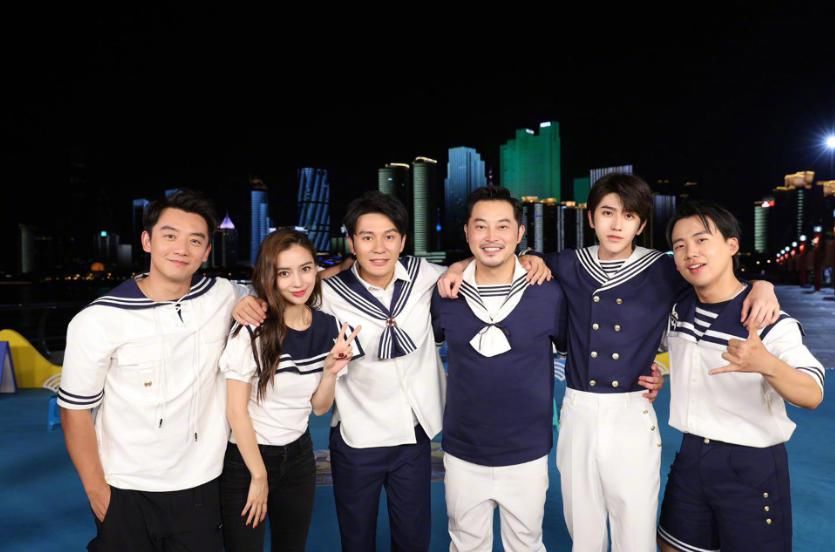 夸张|《奔跑吧》滤镜太夸张!宋雨琦参加其它综艺后,冷白皮瞬间变黄皮