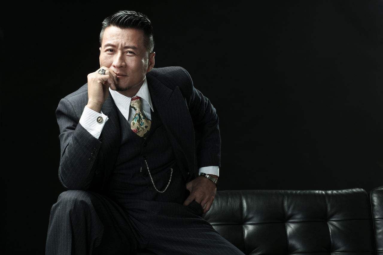 或许|看到他挥霍感情的姿态,57岁孙兴混得这么惨,或许不值得同情