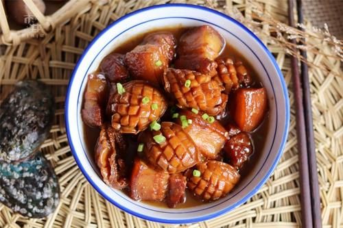 海鲜|这海鲜，以前不舍得买，今年特便宜，1斤60元，用肉焖一锅真香