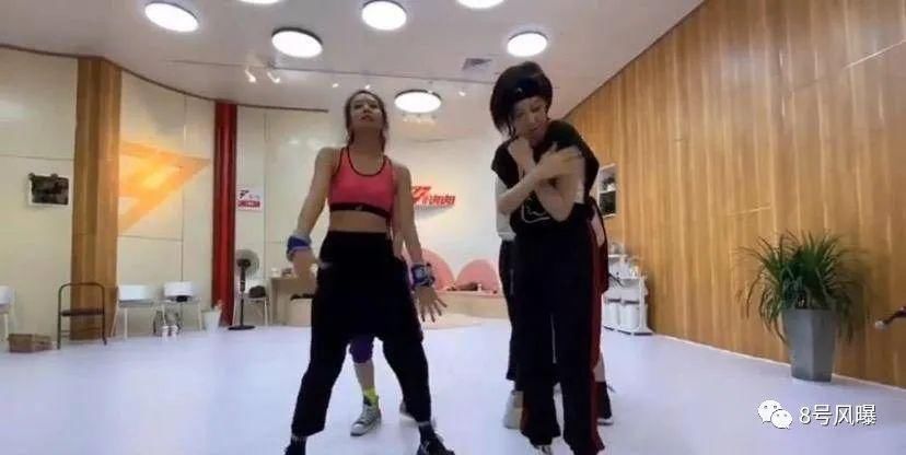  轮番|轮番被骂？她终于如愿以偿上了热搜？