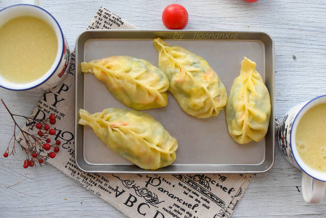  小白菜|不用发面不用等，比包子简单比饺子省事，早上起来蒸一锅，饭菜都有了