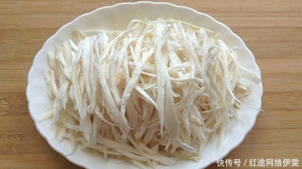  老人|如果家里有老人和孩子，一定要学会这道菜，既降血脂又增强免疫力