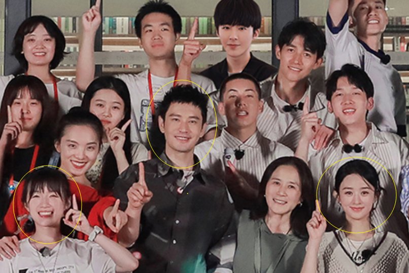  海报|《向往4》晒出收官海报，对比《中餐厅》杀青照，“c位”很暖心