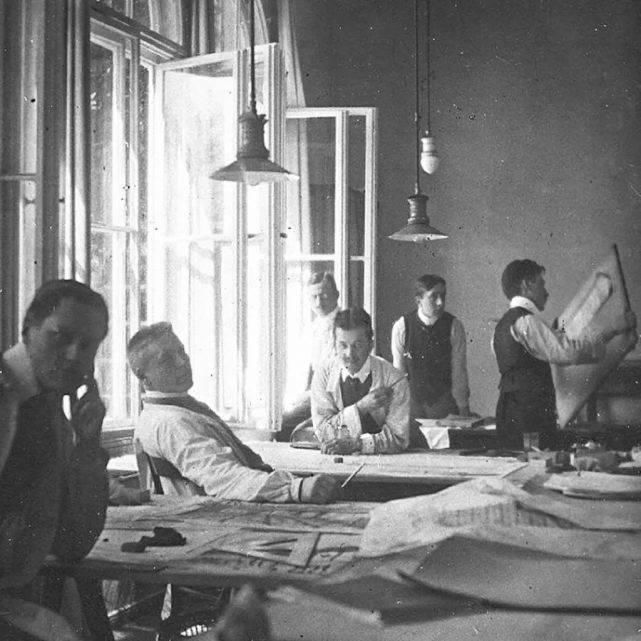  审美|100岁的包豪斯如何撕碎古典审美