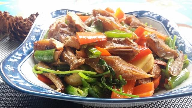  辣椒|这道菜香辣可口超过瘾，窍门在这里