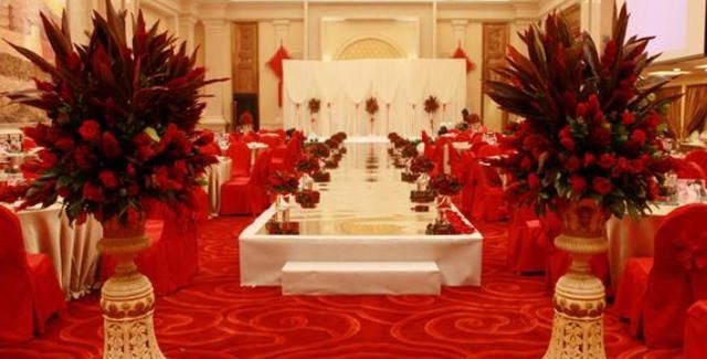 录像|男子花5000元找婚庆录像，结果录像视频被弄丢，婚庆公司：下次结婚肯定不丢