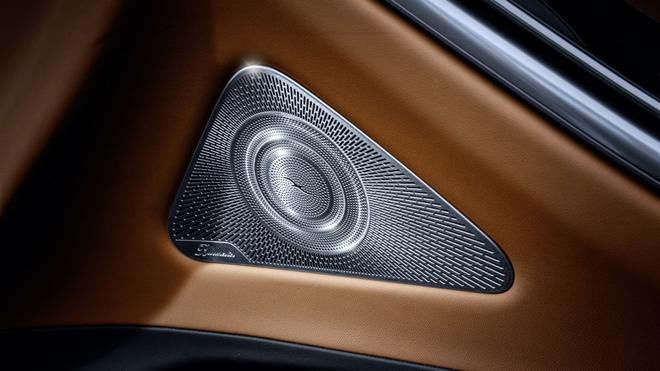 发明者|汽车发明者 再一次发明汽车 全新一代奔驰S级内饰及技术细节曝光