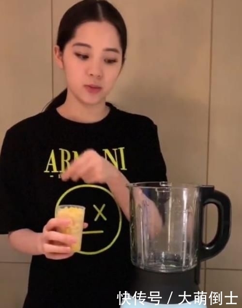 娜娜|欧阳娜娜的“减肥饮料”彻底火了!比奶茶便宜几十块,学生党们有口福了
