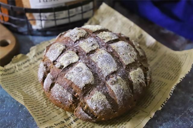  简单|简单2步，教你做无油无糖的乡村黑麦面包，营养低脂，好吃不长肉