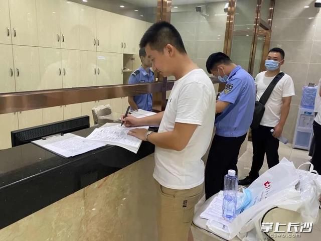  望城警方|虚开270万元发票，这个玩“套路”的经营者被抓了