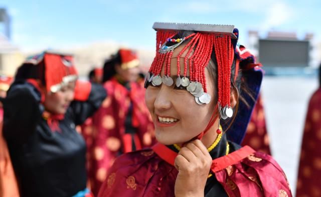  区札达县托林广场|“藏西秘境”的文化瑰宝——古格宣舞