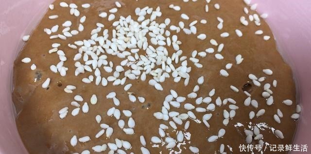 面糊|自从做了这个面食,连面包都省了,手不沾面,筷子一搅,松软香甜