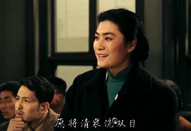  舞台姐妹|谢晋、《小花》导演张铮均用她出演主要角色，今80岁仍活跃影坛