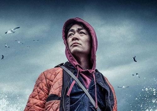  低调|王宝强低调现身少林寺！身材消瘦着装简单，身边不见冯清身影