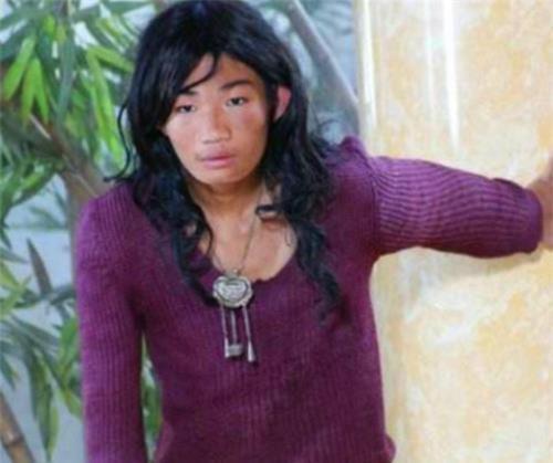 从不|他是中国头号懒人，吃饭靠喂从不干活，父母去世后，饿死在家中