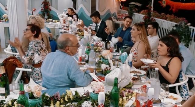  赵丽颖|工作室手撕《中餐厅》，赵丽颖所受的委屈，何止这些？