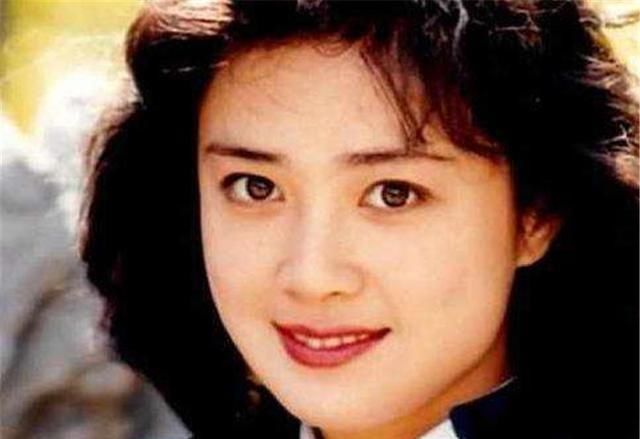 出圈|凭借“妲己”出圈的傅艺伟，不仅犯错毁了自己，也毁了她的儿子
