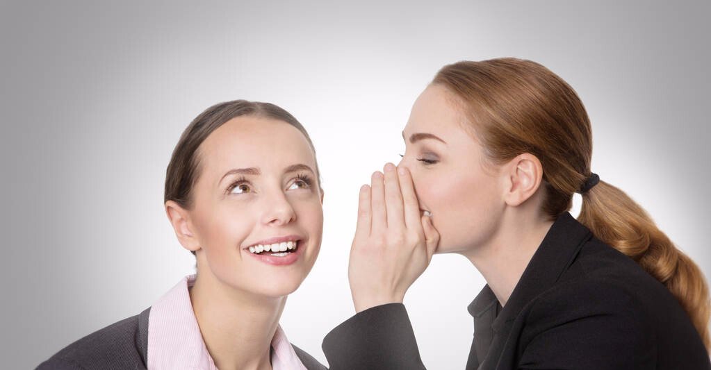  背叛|表面忠厚老实，实则暗藏心机，拥有3个特征的同事很容易背叛