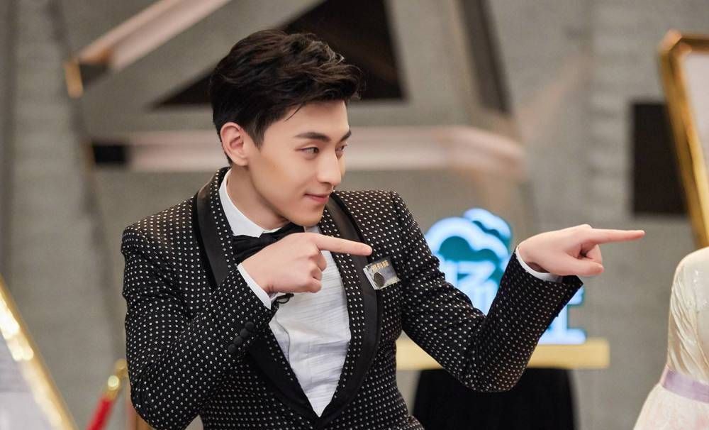  麒麟|沙溢没见过世面的样子，让郭麒麟一脸无奈，而邓伦更像脱离了社会