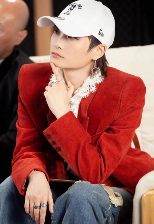  选秀|为什么现在整形技术越来越发达，选秀选手却长得越来越丑？