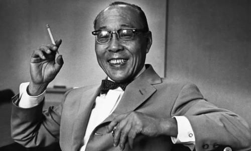  中国|一个被看不起的中国移民，力刚美国巨头，只因一个错误毁了自己