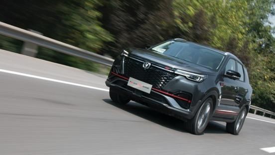 蓝鲸|恬静身躯下的澎湃心脏——长安CS55PLUS蓝鲸版试驾