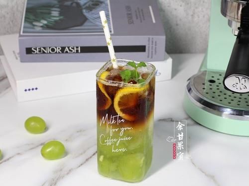  微苦|咖啡别总是加糖加奶了，试试这一杯咖啡特饮，酸甜微苦又香醇