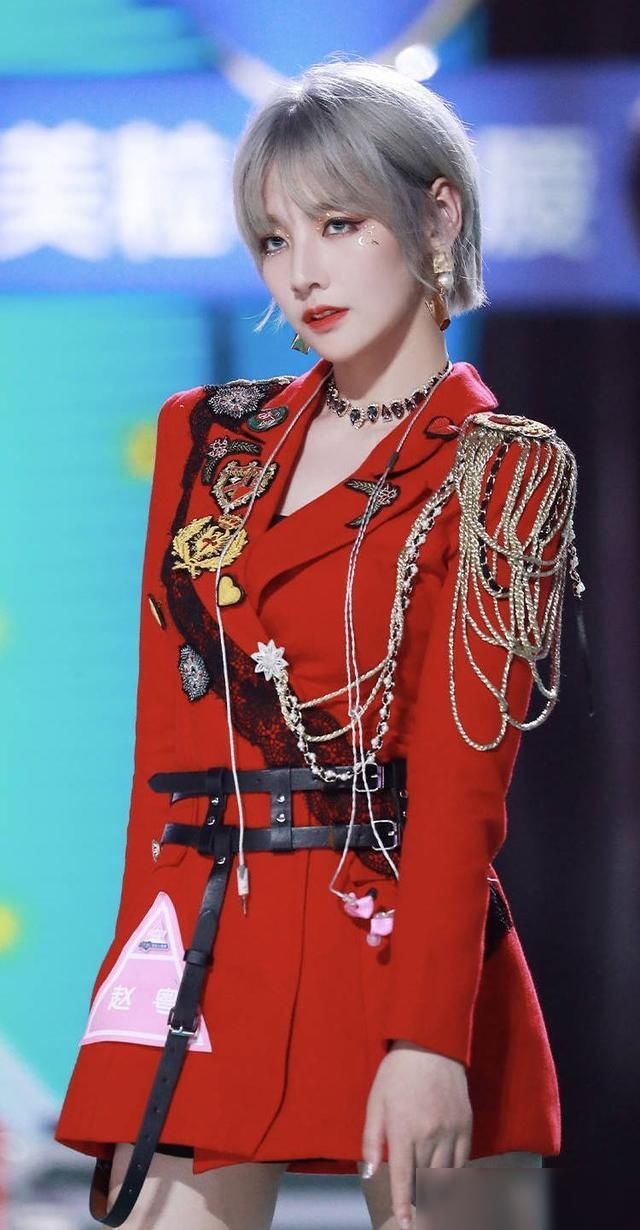  极大|R1SE对标硬糖少女303，观众评价差距极大，团魂情谊VS火药味十足