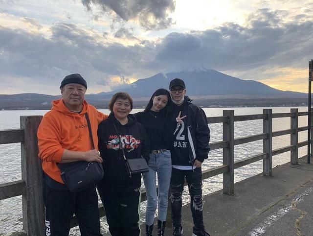  无尾熊|潘玮柏结婚，18万无尾熊夫妇解散，意外被扒有女友还参加相亲综艺