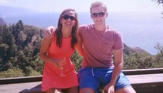  名副其实|这个名副其实的黄金单身汉是90后里面最有钱的人，身价124亿美金