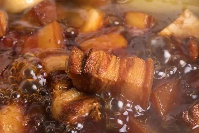  五花肉|婆婆祖传20年红烧肉做法，不加水不加盐，不炒糖色，美味又下饭