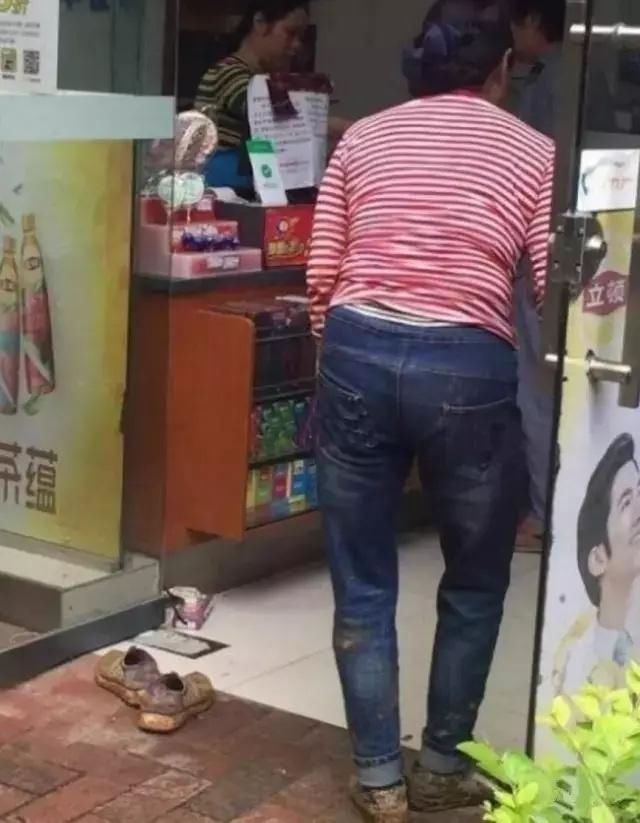 农民工师傅|被人偷偷爱着真好，你看到这张图已经刷爆全国