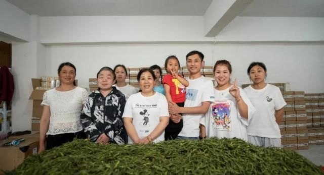  淘宝创业|淘宝又宣布1万个年入百万的机会，老兵们找到了新战场