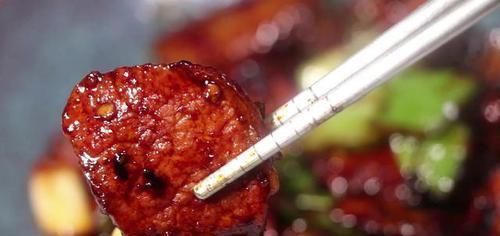  五花肉|回锅肉好吃有诀窍！教你在家做，方法简单味道好