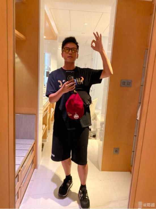  累倒|鹿晗陈赫黄渤录制综艺已累倒，邓超却趁机偷拍