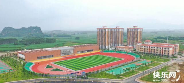  揭牌|你好，新校区！百年贵高新校区正式揭牌！