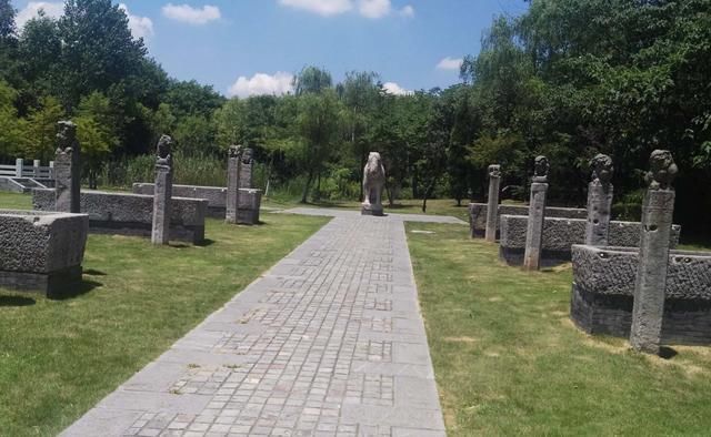 抓住|2吨重的文物一夜被盗,周围人迹罕至,通过一条线索抓住窃贼