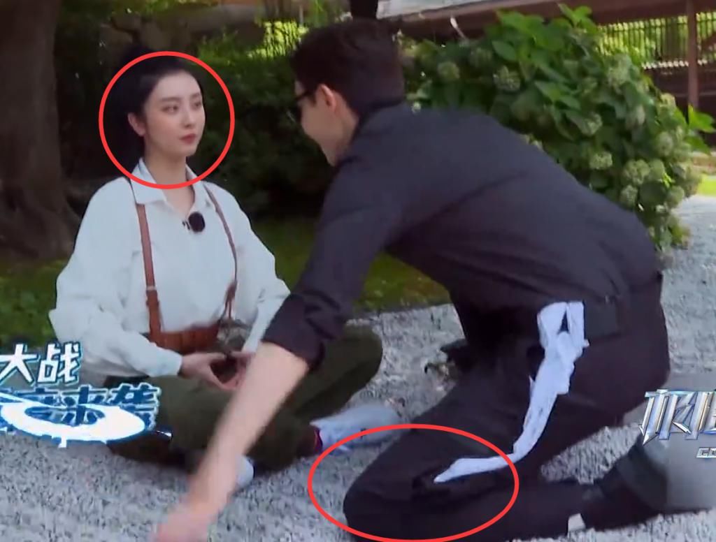  谢可寅|THE9加盟《极限挑战》邓伦“得罪”赵小棠，单膝下跪挽回，厉害了