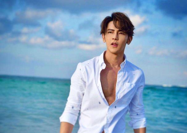  沦落|曾经的飞轮海成员沦落至此，39岁却少有人问津，他输吴尊哪里？