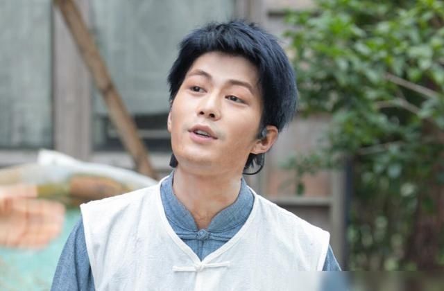  满满的|《元气满满的哥哥》真心希望节目组不要再请飞行嘉宾了！