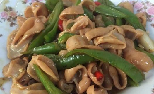 试试|猪大肠好吃却总洗不净?跟着如此做,脏东西无处可藏,可以试试