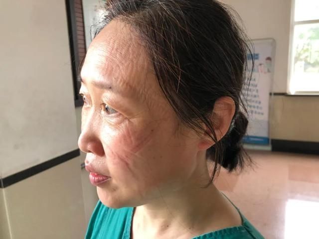  核酸检测实|大连：核酸检测，24小时“火力全开”！