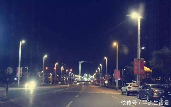 告别|告别羊肉串,拒绝小龙虾,农林里的害虫,如今成了夜市上的高端菜