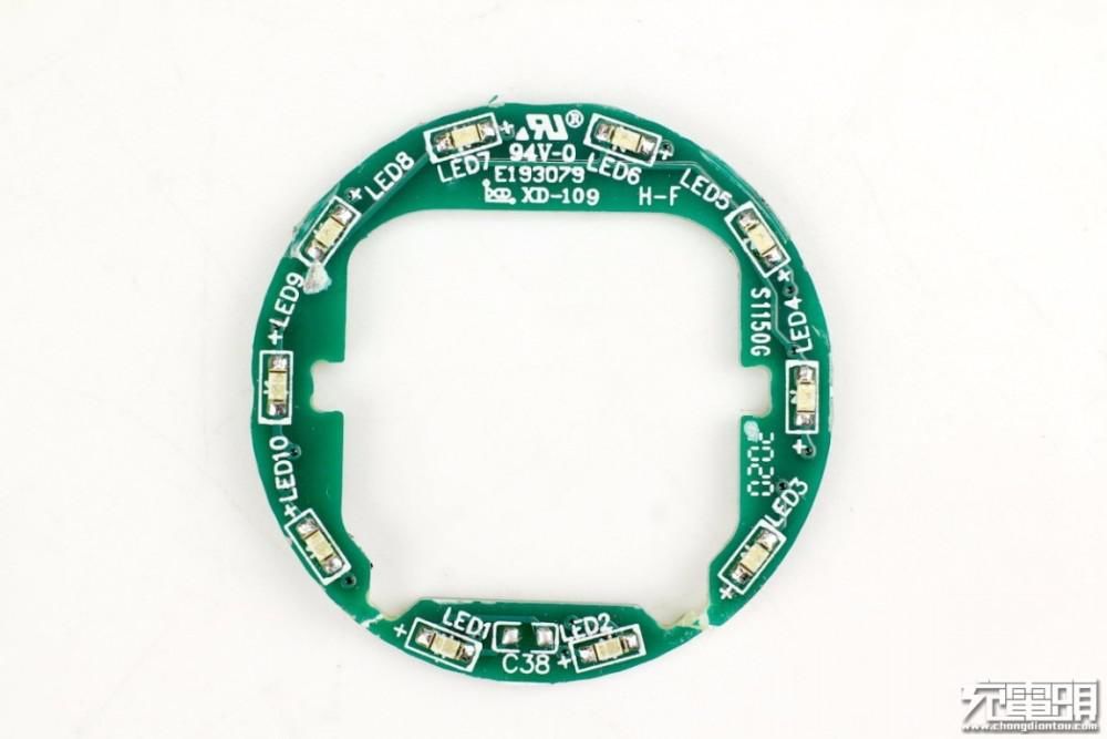  33W闪充|拆解报告：VIVO 33W FlashCharge2.0闪充车充