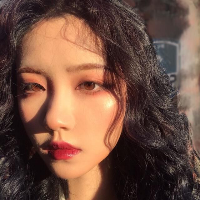  颜值|三分靠颜值七分靠打扮，很明显这些妹子都是个中高手